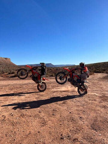 Southern Utah Dirt Bike Tour - Guide+ Rental Bike