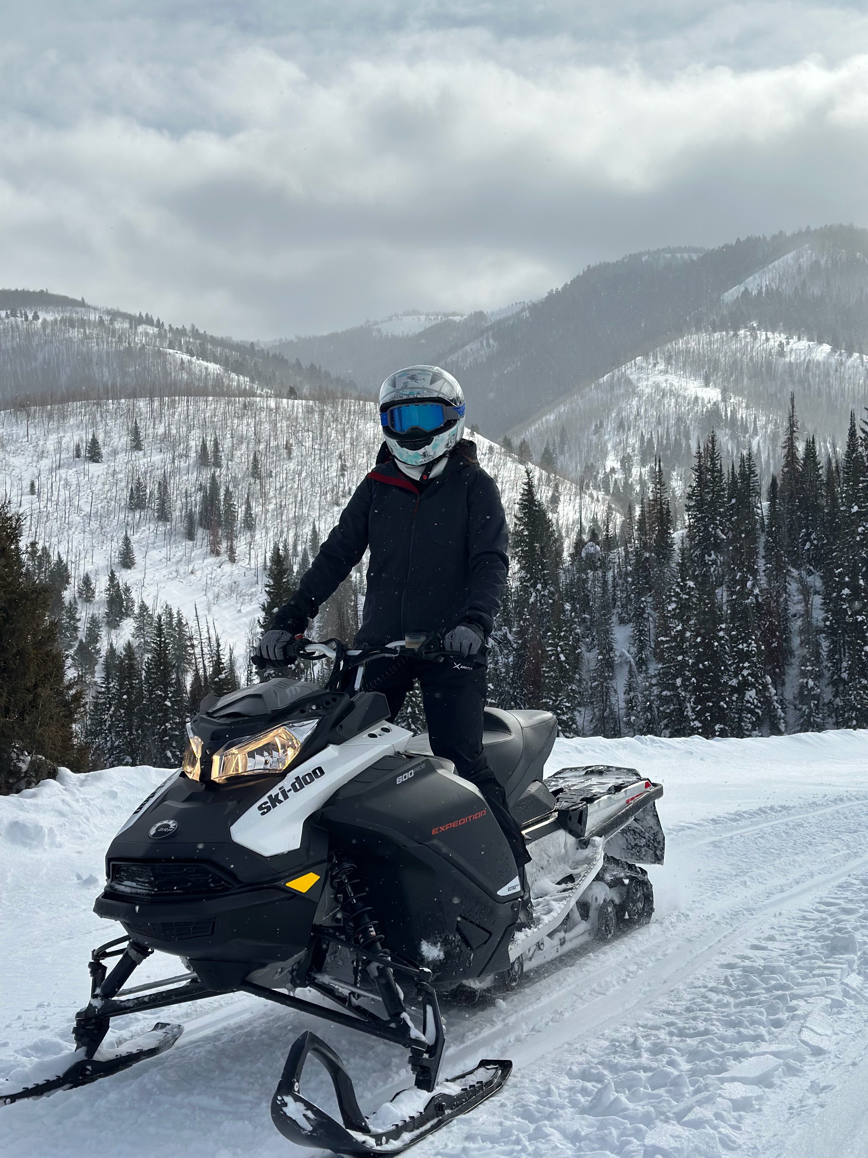3-Hour Guided Snowmobile Trail Adventure –Park City, Utah